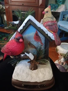 The Bradford Exchange Hautman Brothers Winter's Treasures Cardinals Sculpture 7" - Picture 1 of 7
