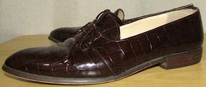 Sehr guter Zustand Nordstrom braune Lackleder-Loafer mit Krokodilprägung Schleife Akzent 6,5 M - Bild 1 von 12