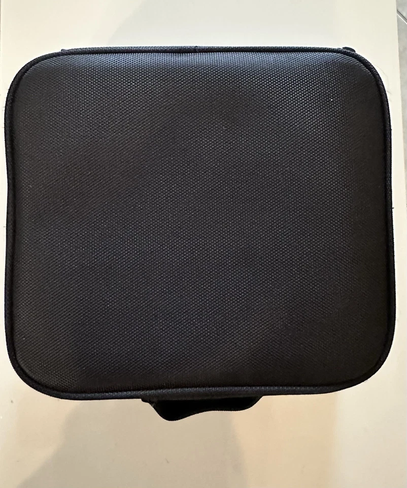 Bolsa organizadora de maquillaje Foto 1 de 4