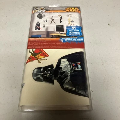 Calcomanías de pared clásicas pelar y pegar RoomMates Star Wars Foto 1 de 2