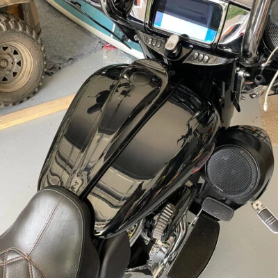 Consola de combustible para tablero negro + cubierta de tapa de tanque de gas para Harley Road Street Electra Glide Foto 1 de 4