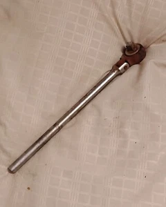 Vintage and cheap 3/8 drive ratchet which started to clean up nice but.... - Picture 1 of 1