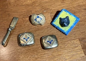 Vintage BSA Cub Boy Scouts Of America Neckerchief Tie Slide Holder Lot Plaster - Picture 1 of 8
