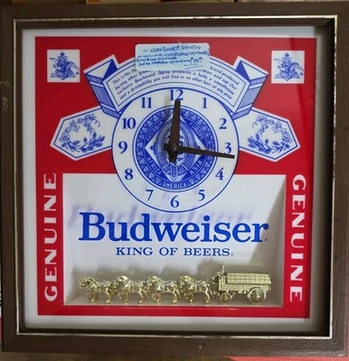 Reloj de pared vintage 1984 Budweiser King of Beers Clydesdales iluminado como está video Foto 1 de 4