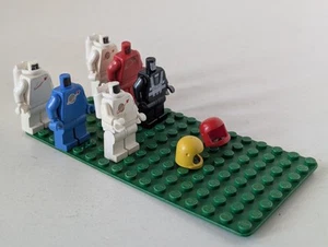 Vintage Lego 80's Futuron Astronaut Spaceman Bodys Zestaw 6 darmowa wysyłka - Zdjęcie 1 z 7