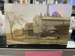 RPPC Real Photo, Sugar Factory,  St. Louis, Mi - Picture 1 of 2