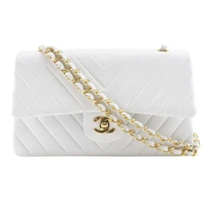 CHANEL ChainShoulder Shoulder Bag V-stitch double flap vintage White lambs... - Picture 1 of 12