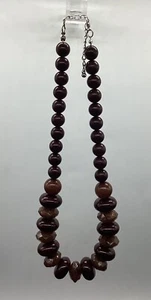 Vintage Dark Brown 8.5” Length Graduated Beaded Necklace With Clasp Closure - Picture 1 of 4