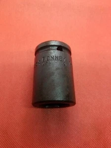 Bonney 3/4" Drive 1  1/16" impact socket  I 523 NEW USA never used has spots - Picture 1 of 5