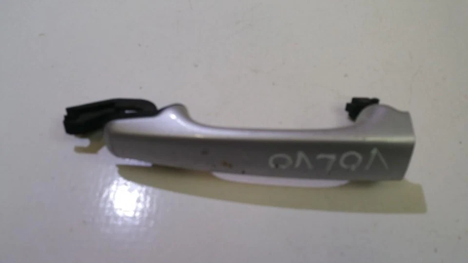 Manija de puerta exterior Volvo V70 2009, parte trasera izquierda 30753785, Genu #141569-21 Foto 1 de 1