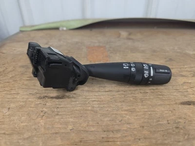 Jeep Patriot 2007-2017 brazo interruptor de control limpiaparabrisas delantero y trasero OEM Foto 1 de 4