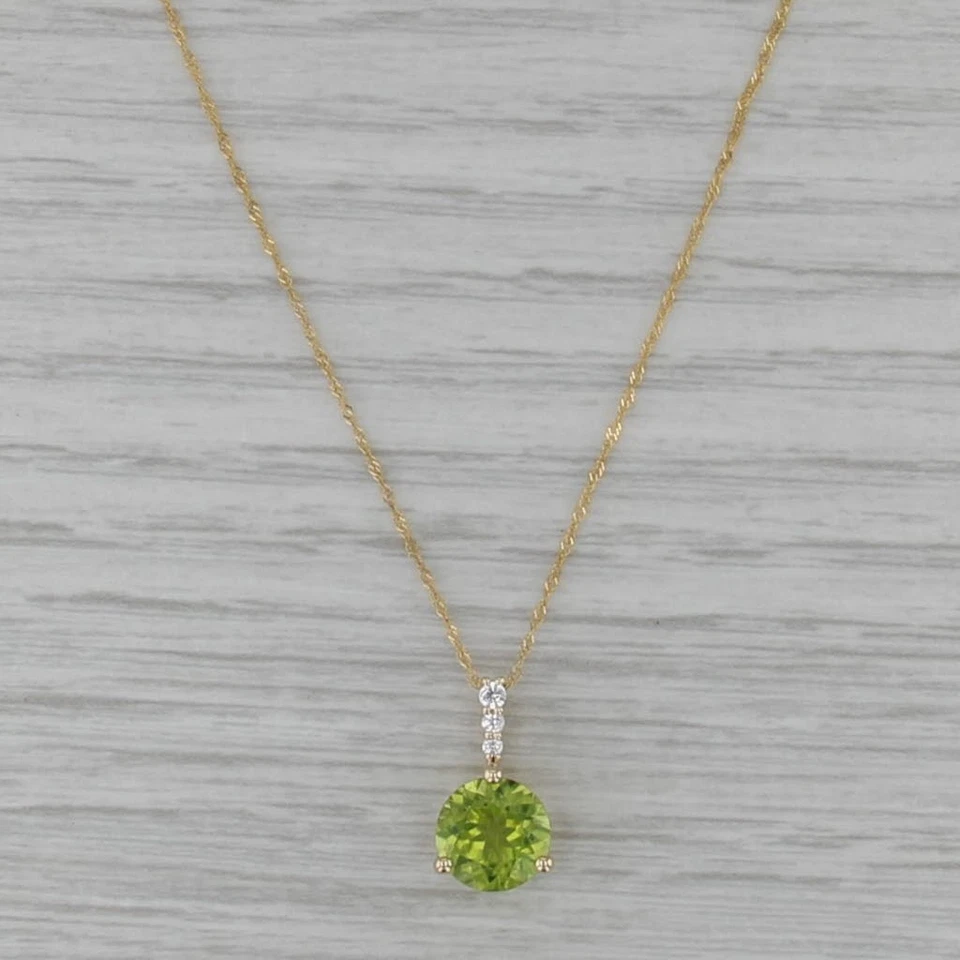 2.15ctw Peridot White Sapphire Pendant Necklace 10k Yellow Gold 18.25" - Image 1 of 4