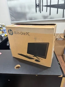 HP All-in-One 20" PC 20-c410 Intel Celeron 4GB RAM 1TB HDD WiFi Webcam - Afbeelding 1 van 9