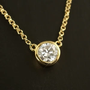 Colgante de boda para mujer de diamantes creados en laboratorio de corte redondo de 1 quilate enchapado en oro amarillo de 14 quilates - Imagen 1 de 5