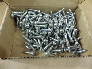 Box of NOS 7/8" x 8 gauge zinc plated dome head slot head screws App 200 - Picture 1 of 3