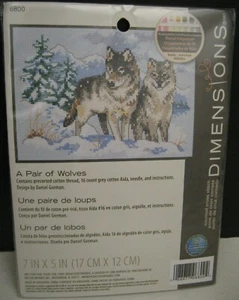 KIT PAR DE LOBOS PUNTO DE CRUZ CONTADO POR DIMENSIONES MANUALIDADES 7" X 5" NUEVO - Imagen 1 de 3