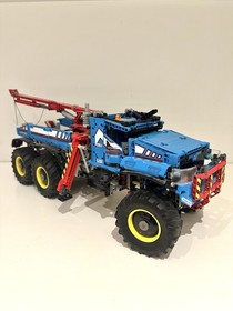 LEGO Technic 6x6 All Terrain Tow Truck 42070 (Pieces Missing, No Box/manual)