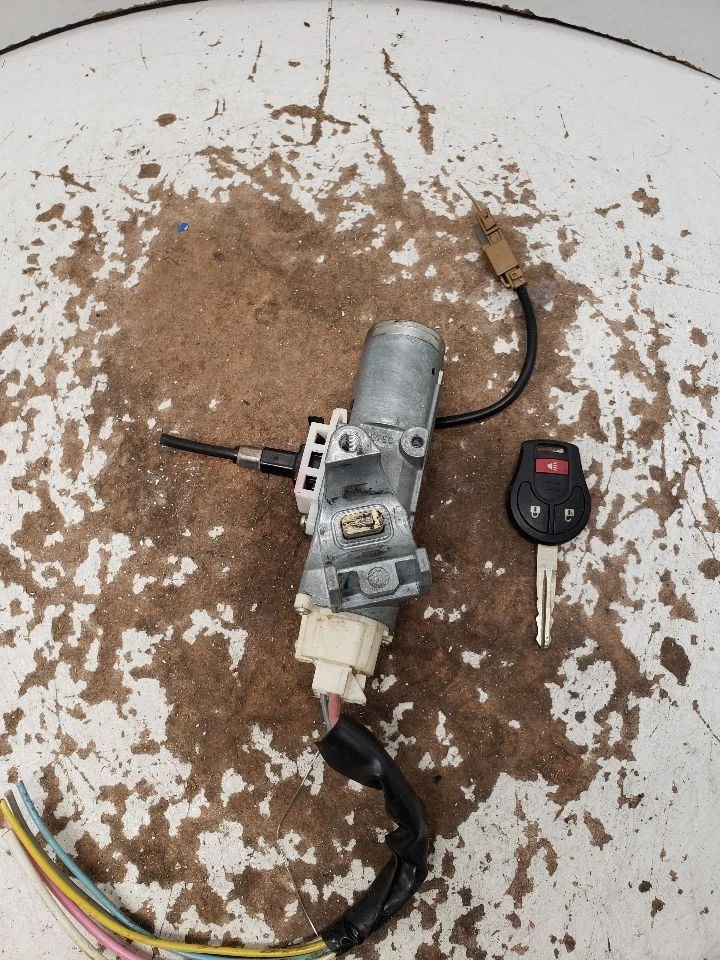 Interruptor de encendido convencional bloqueo de dirección compatible con 12-19 VERSA 1426846 Foto 1 de 4