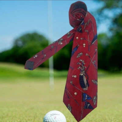 Arnold Palmer Para Hombres 100% Seda Corbata Golf Temática Bolsas Palos Zapatos Pelotas de Golf Rojo Foto 1 de 4