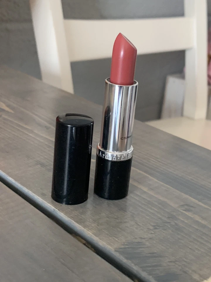 Elizabeth Arden Beautiful Color LIPSTICK Breathless 31 NWOB Black Tube - Image 1 of 1