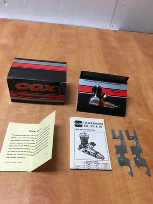 Camiseta Cox Dee .051 No. Motor Competition 200 nuevo con embalaje original Foto 1 de 4