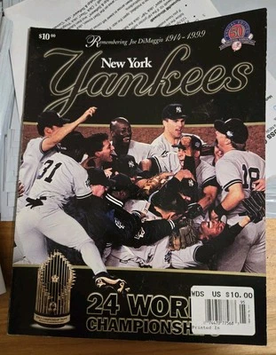 New York Yankees 1999 Anuario Oficial 24 Campeones del Mundo Recordando a Joe DiMaggio Foto 1 de 3