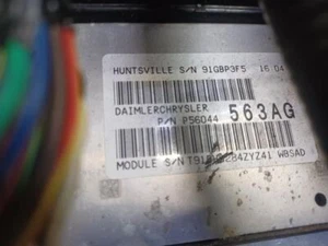 Engine ECM Electronic Control Module 4.0L Fits 04 GRAND CHEROKEE 226 - Foto 1 di 4