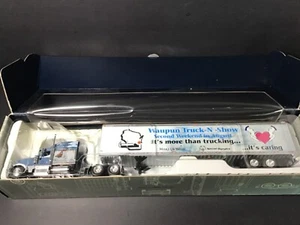 Tonkin International 9900lx Icy Blue Waupum W/Combo Great Dane Trailer1:53 Scale - Picture 1 of 6