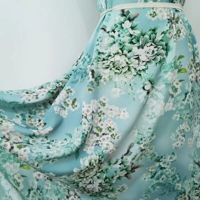 1 yard X 1.4 meter Romantic Floral Fabric Soft Rayon Viscose Material For Gown - Image 1 of 4