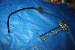 1981 1982 1983 Ford Escort Mercury Lynx NOS LH FRONT DOOR WINDOW REGULATOR - Picture 1 of 5