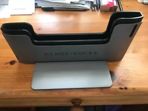 Genuine Henge dock for Apple Macbook Pro 15inch Retina Display HD05VA15MBP - Picture 1 of 13