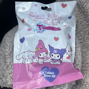 1 Pack Hello Kitty & Friends Blind Bag Keychain- MYSTERY SEALED - Picture 1 of 2