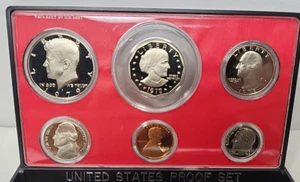 1979-S Type 2 Clear "S" Proof Set - All Coins Type 2 Clear "S", DCAM Lot 6 - Picture 1 of 23