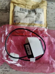 NOS OEM 2001-2004 Buick Regal GPS Antenna Assembly GM 12450965 - Picture 1 of 1