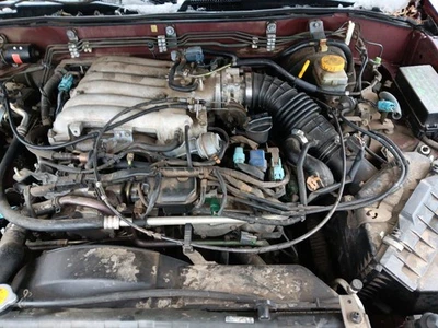 Motor de arranque compatible con 02-03 INFINITI QX4 28927351 Foto 1 de 4