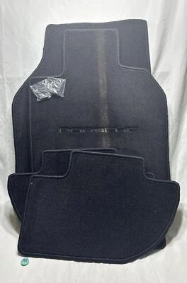 Conjunto de tapetes de assoalho PORSCHE 944 968 GENUÍNO, preto 000044801445FV 000 044 801 44 5 - Imagem 1 de 4