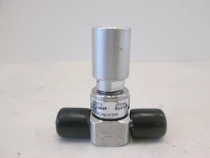 Veriflo, 944AOPLPNCSFSFF, Diaphragm Valve, 1/4 FVCR, Used - Picture 1 of 6