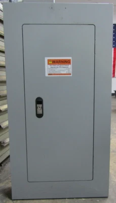 😃 SIEMENS 250 AMP MAIN LUG PANELBOARD 208Y/120 VAC 3Ø 30 CIRCUIT P1X30MC250C - Image 1 of 4