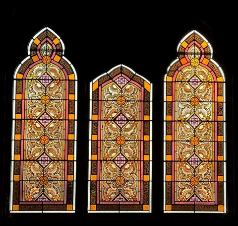 BEAUTIFUL GOTHIC STAINED GLASS  TRYPTHIC WINDOWS FROM A CLOSED CHURCH - HCM119 Cover
