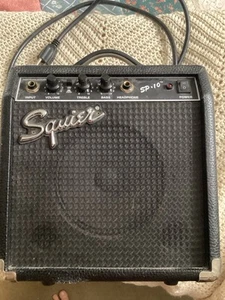 Squier SP-10 Guitar Amplifier by Fender - Picture 1 of 2