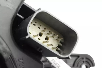 Genuine GM Headlamp Assembly 42771353 - Image 1 of 4