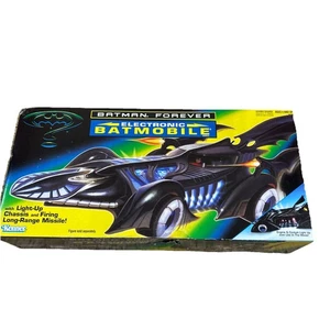 De colección Kenner BATMAN FOREVER VEHÍCULO BATIMÓVIL ELECTRÓNICO Luces y Sonidos - NUEVO - Imagen 1 de 6