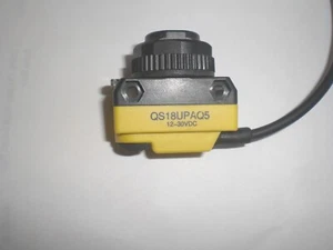 BANNER QS18UPAQ5 ULTRASONIC SENSOR, M12 QD CONNECTOR,50mm-600mm RANGE - Picture 1 of 6