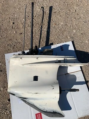 Caja de cambios derecha unidad inferior usada Johnson Evinrude 135-300HP ETEC Magnum M2 Foto 1 de 4