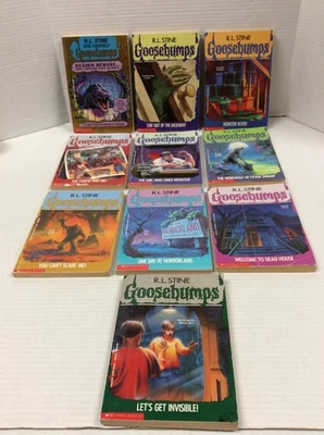 GOOSEBUMPS SERIES LOT OF 11 VINTAGE PBs R.L. Stine 1990s - Image 1 of 4