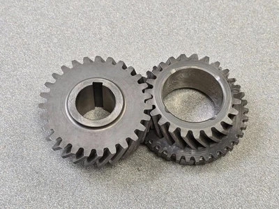 BONITO JUEGO DE ENGRANAJES USADO ORIGINAL GENUINO PORSCHE 356B 356C 27:23 4D 4ª Velocidad 7470 #47 Foto 1 de 4