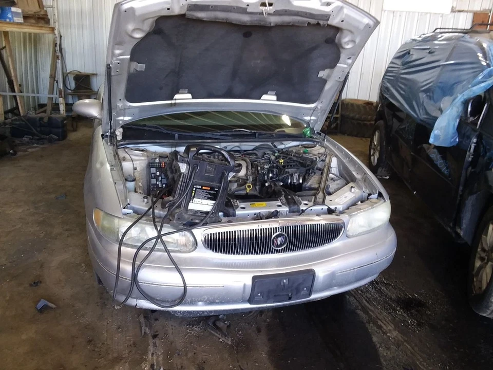 Colector de escape trasero derecho pasajero se adapta a 96-03 SILHOUETTE 2095911 Foto 1 de 4