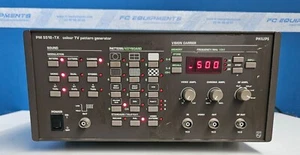 Philips PM5518-TX Colour TV Pattern Generator (PM5518 GTX-RGB) - Picture 1 of 2