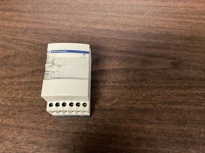 Telemechanique Current Measurement Relay 110-130V | RM4JA | - Image 1 of 4