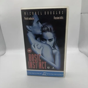Basic Instinct - Sharon Stone - Michael Douglas - PAL VHS Video Tape 1992 - Picture 1 of 3